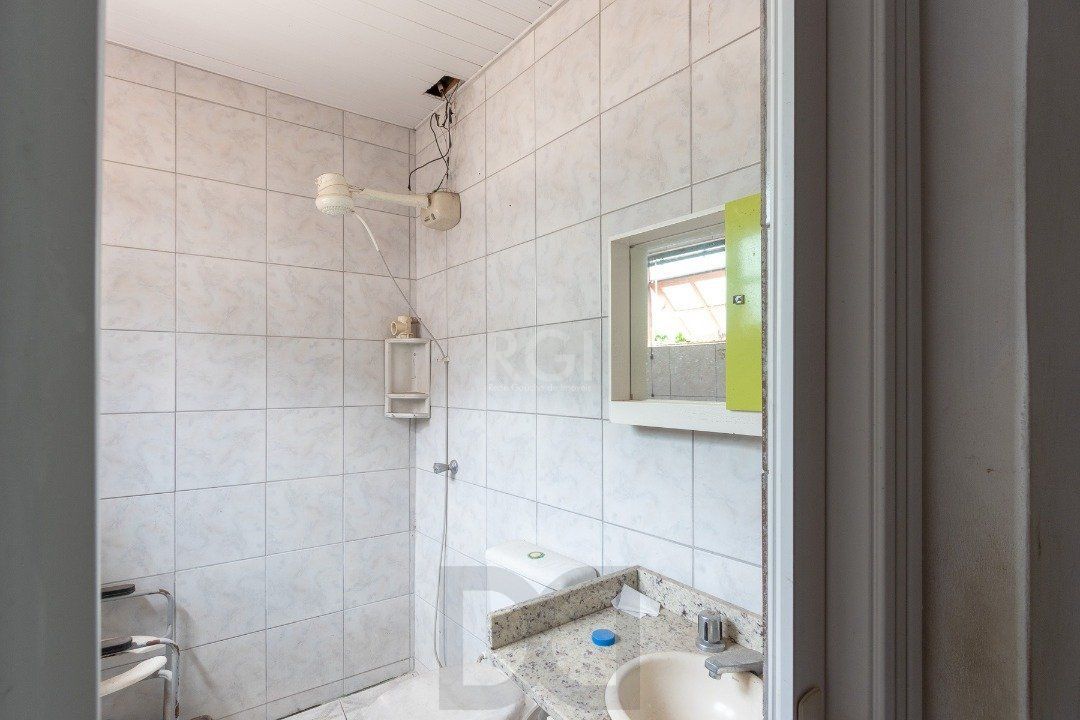 Casa para Venda - 149.99m², 6 dormitórios, sendo 2 suites, Nonoai — foto 49