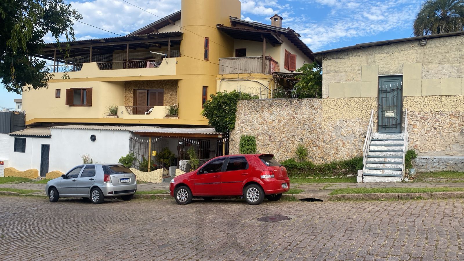 Predio Residencial / Comercial — foto 1