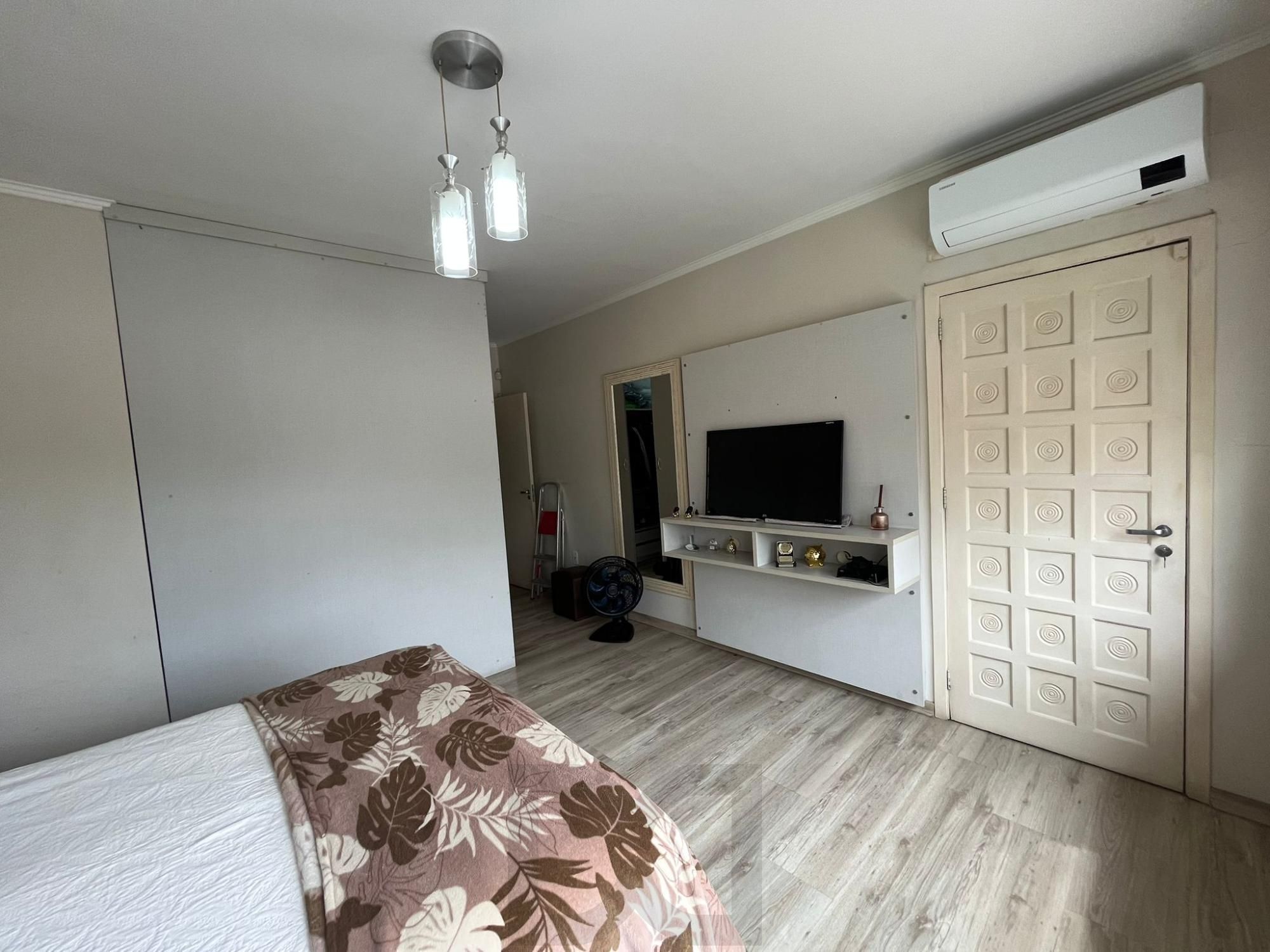 Duas casas no mesmo terreno – conforto, espaço e excelente localização! — foto 35
