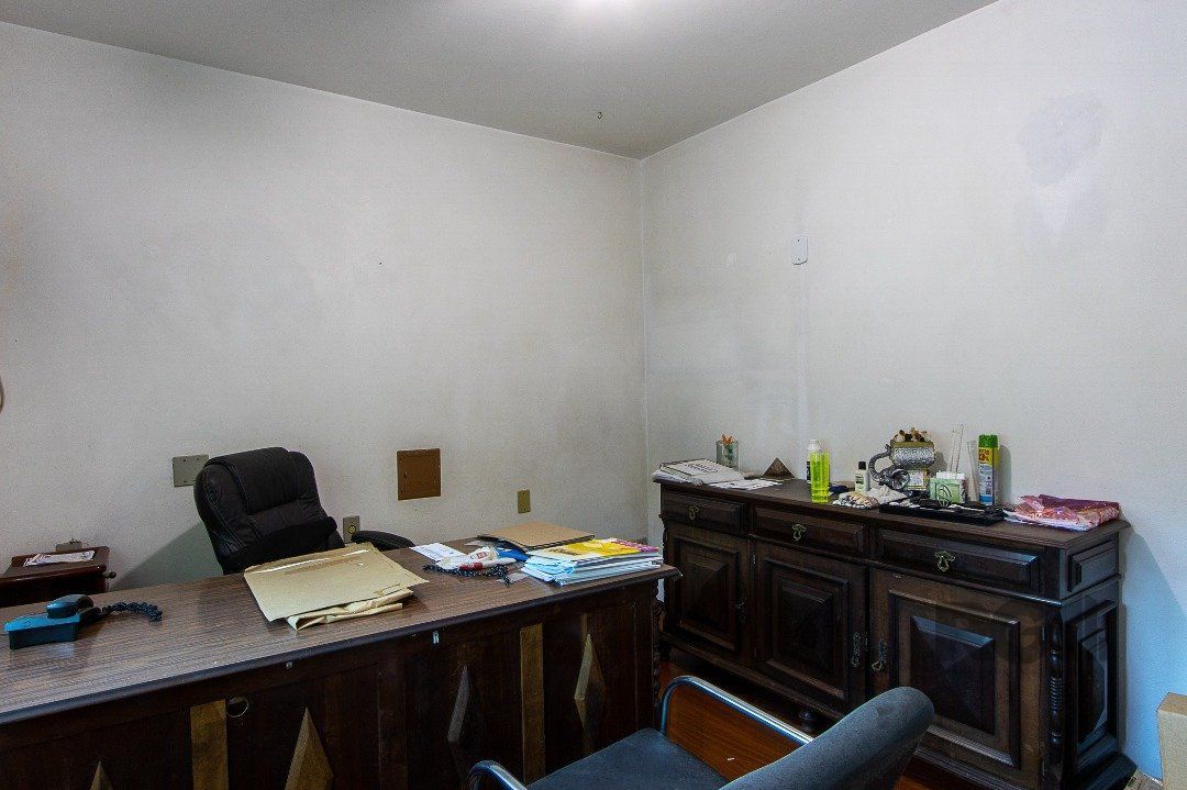 Prédio com 1063m², distribuídos em quatro pavimentos — foto 15