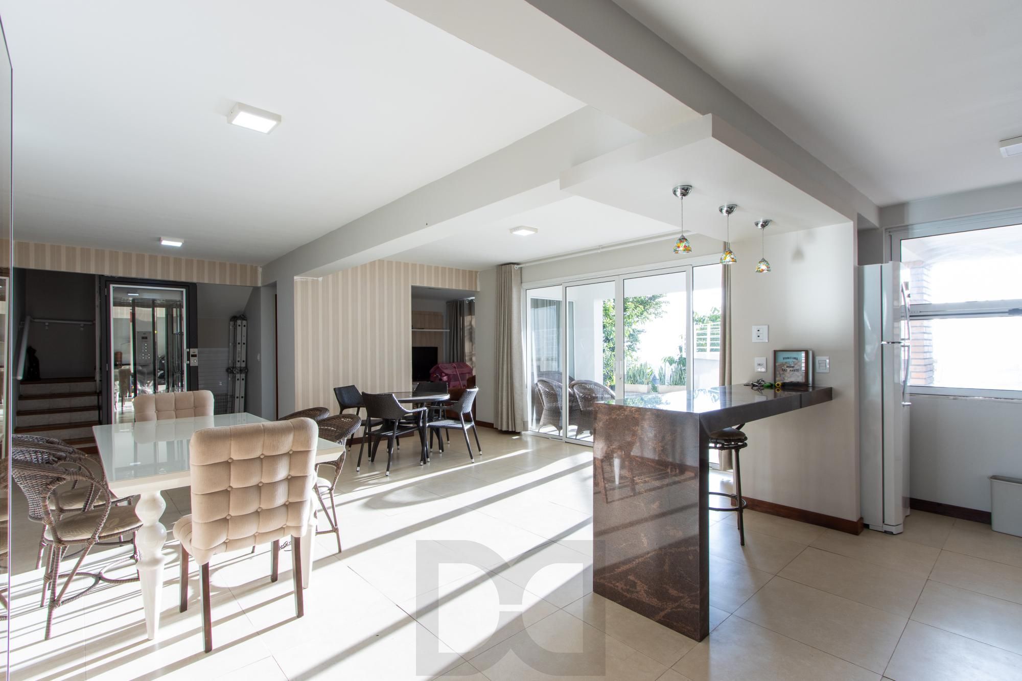 Casa 4 dormitórios com elevador — foto 61