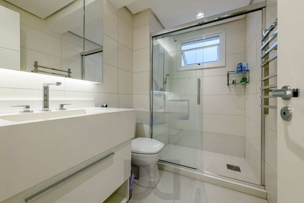 **Apartamento de 3 Quartos com 2 Suítes e 2 Vagas de Garagem na Tristeza, Porto Alegre, RS** — foto 17