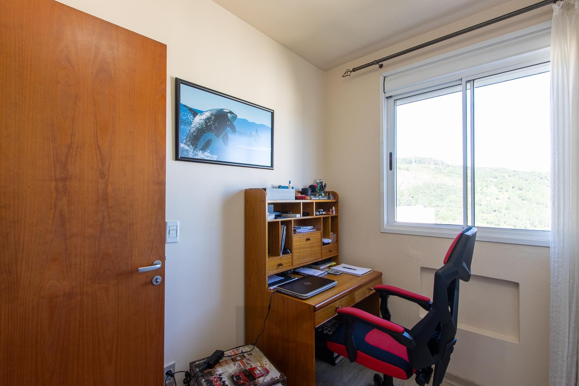 Apartamento, 2 dormitórios e 1 vaga, bairro Jardim Carvalho. — foto 18