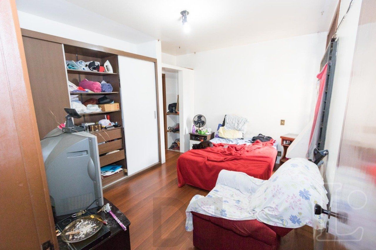 Casa com entradas independentes em Teresópolis: oportunidade para investimento e moradia — foto 9