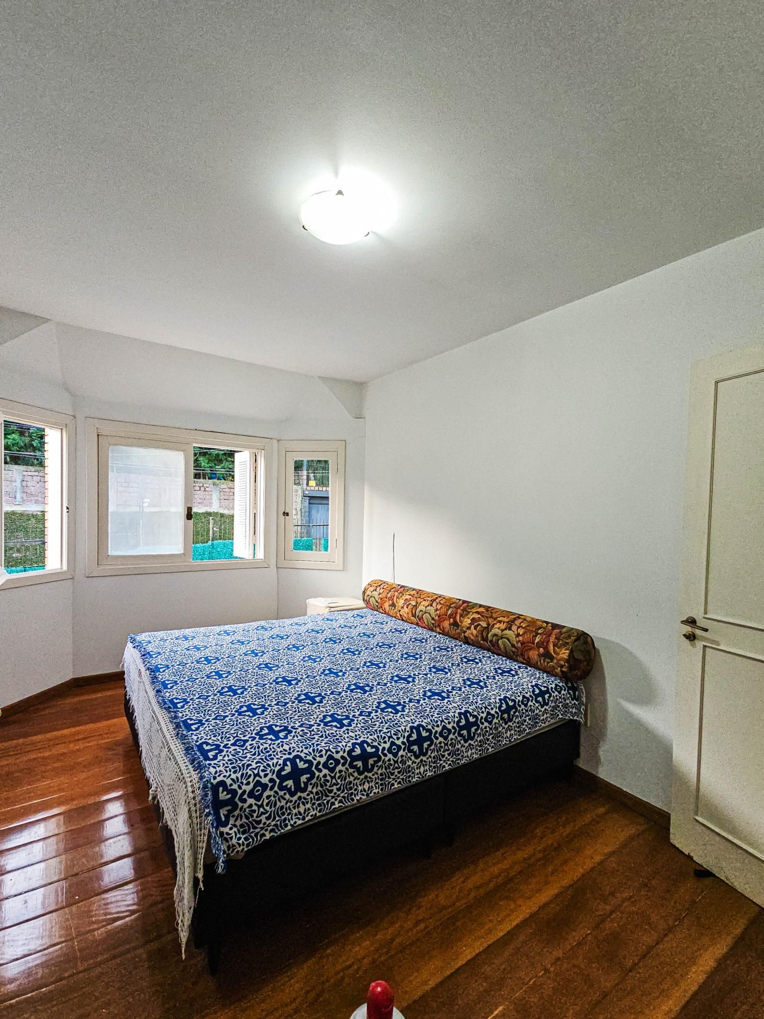 Casa na Vila Conceição, 3 dormitórios, 1 suíte, churrasqueira, lareira, 4 vagas, piscina aquecida e vista perene para o Rio. — foto 28
