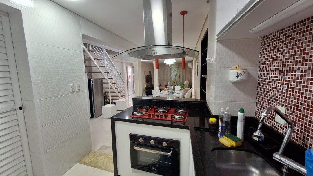 Sobrado comercial ou residencial, mobiliado, no Centro Histórico, com 2 quartos — foto 10