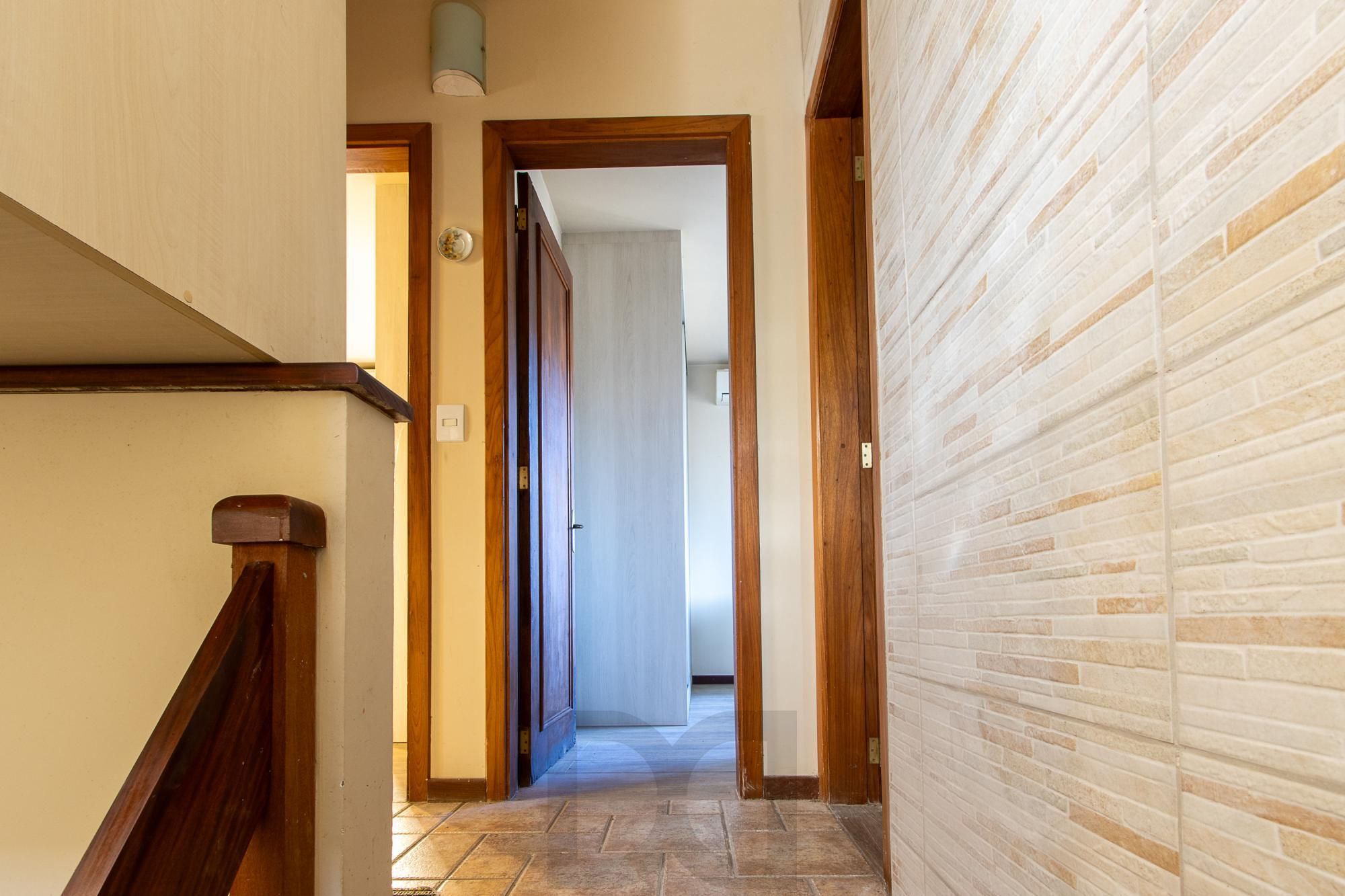 Casa 3 dormitórios, 1 suíte, 2 vagas - Bairro Camaquã — foto 22