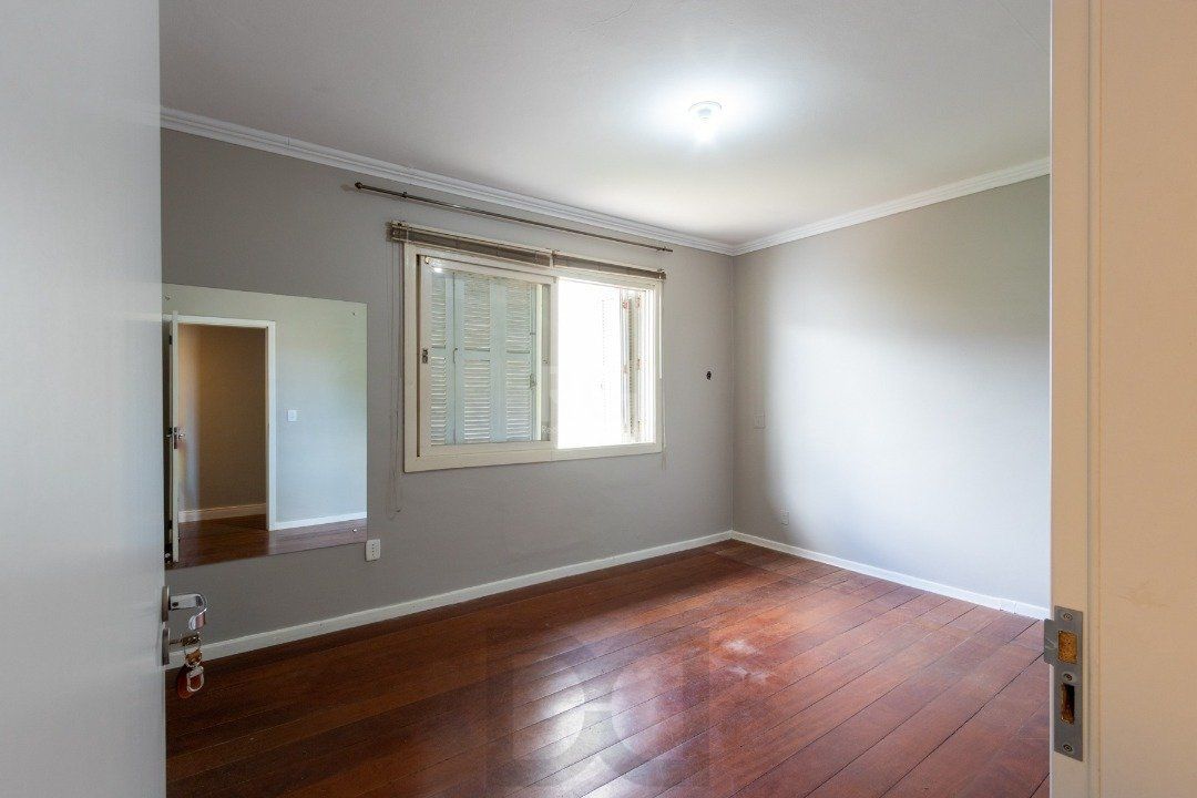 Casa para Venda - 202m², 3 dormitórios, sendo 1 suites, 2 vagas - Cristal — foto 22