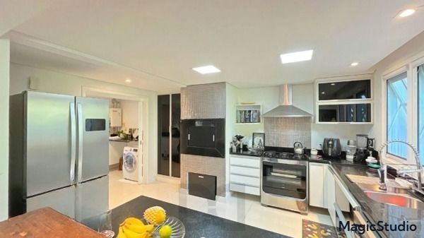 Casa em Condomínio na Pedra Redonda | 4 Dormitórios | 297m² | 4 Vagas | Solar Biarritz — foto 11