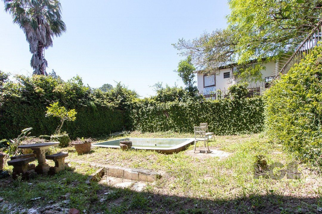 Casa para Venda - 572m², 5 dormitórios, sendo 1 suites, Cavalhada — foto 49