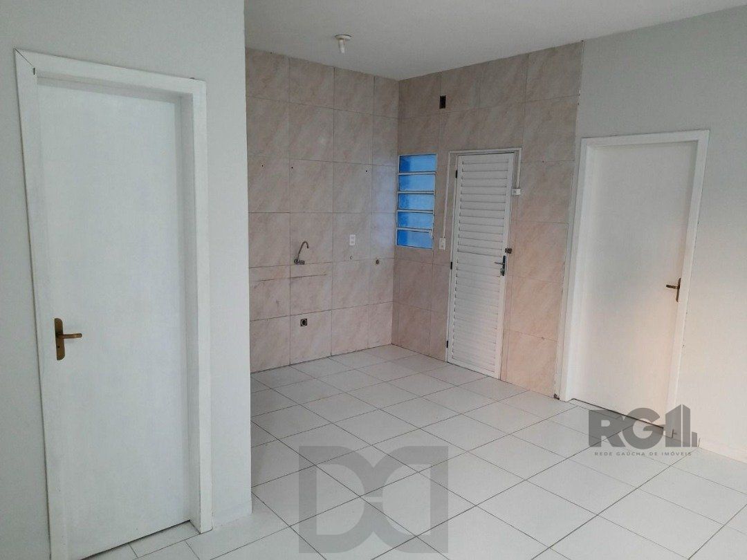 Oportunidade Imperdível: Prédio com 4 Apartamentos, Pátio e 2 Vagas de Garagem — foto 23