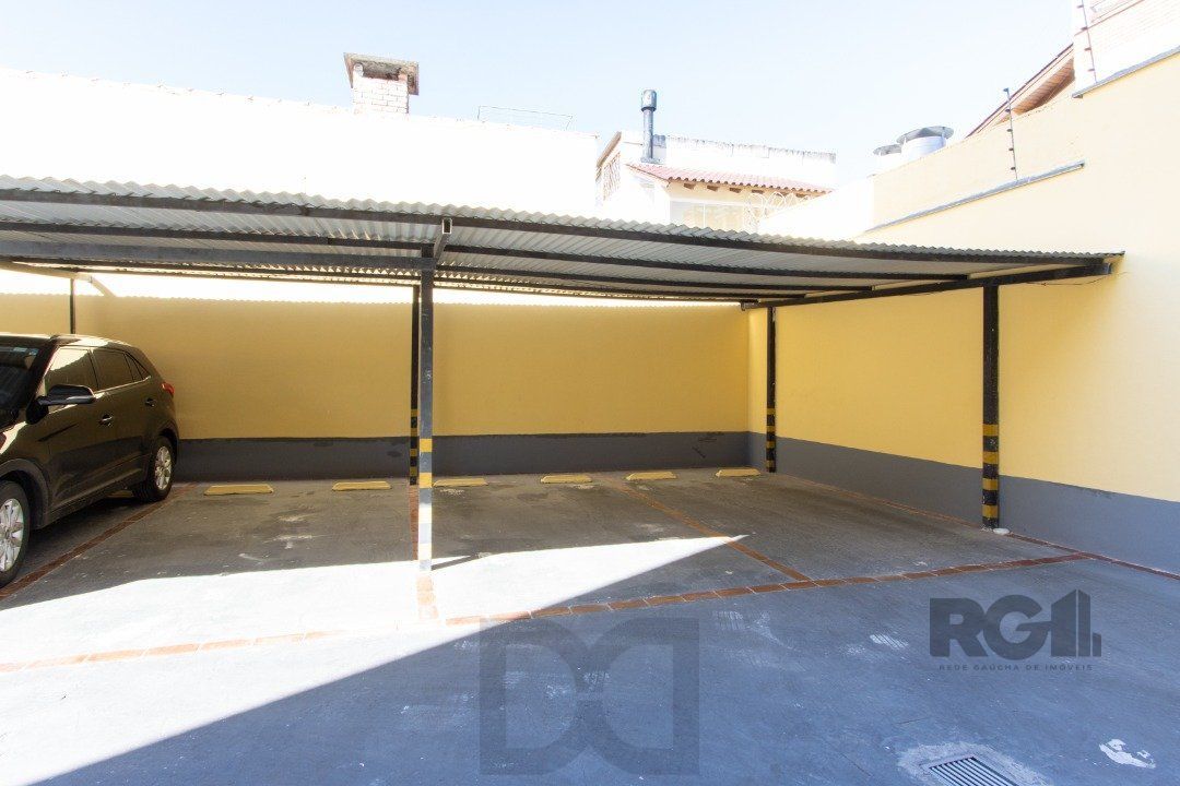 Apartamento Garden de 3 dormitórios, 1 suite e 1 vaga coberta no bairro Cristal. — foto 39