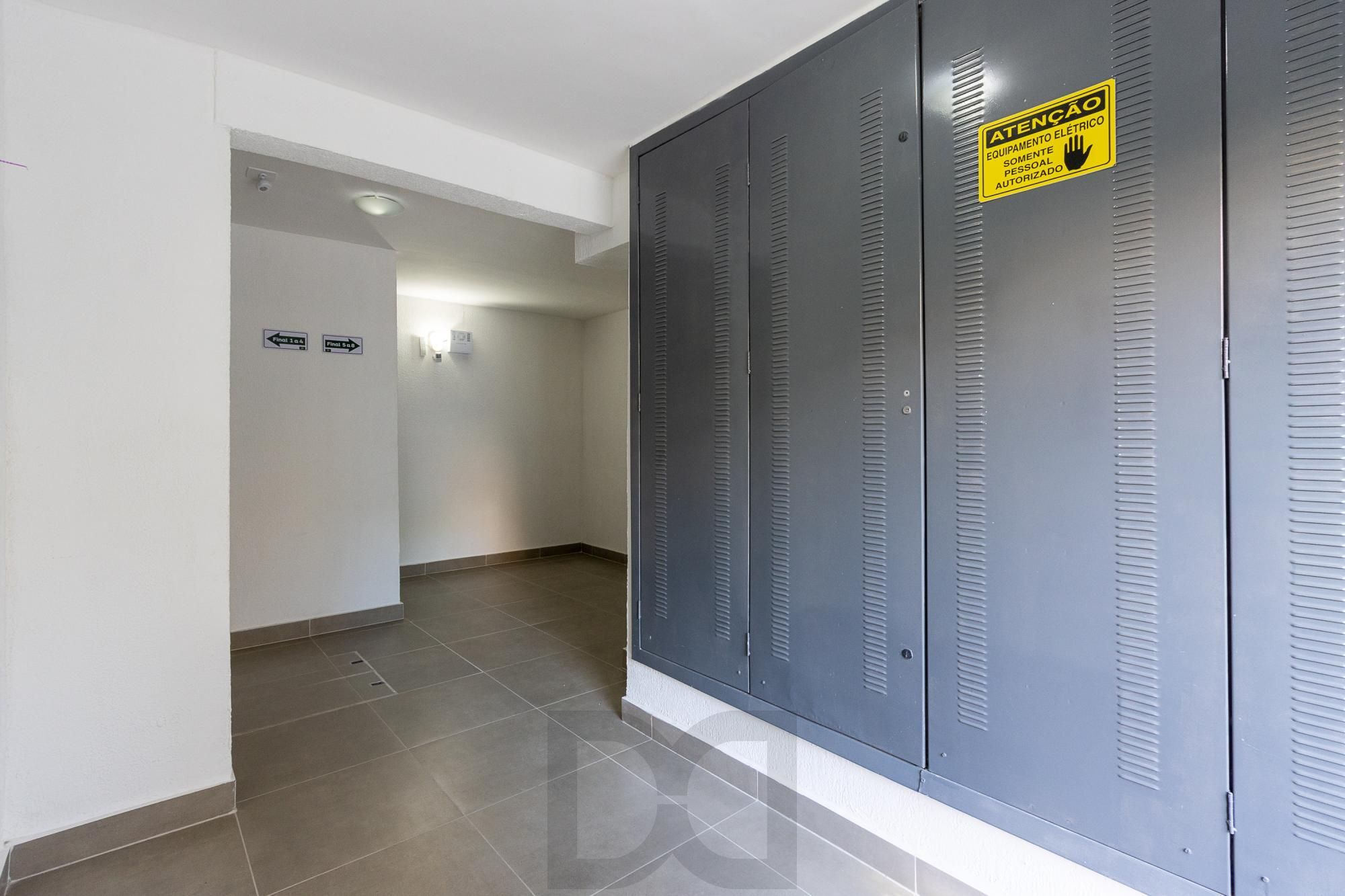 Apartamento no 5 andar de frente com 2 dormitórios — foto 27