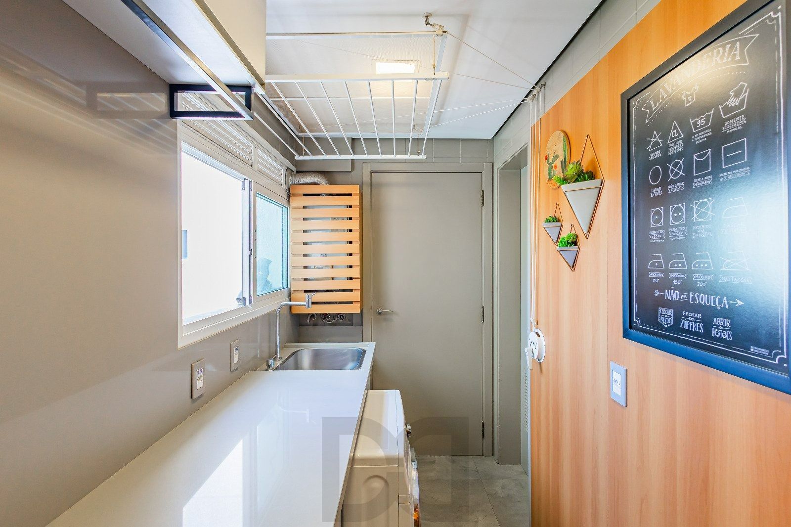 Apartamento Espetacular com 3 Suítes e Área Social Ampla no Passo d'Areia — foto 8