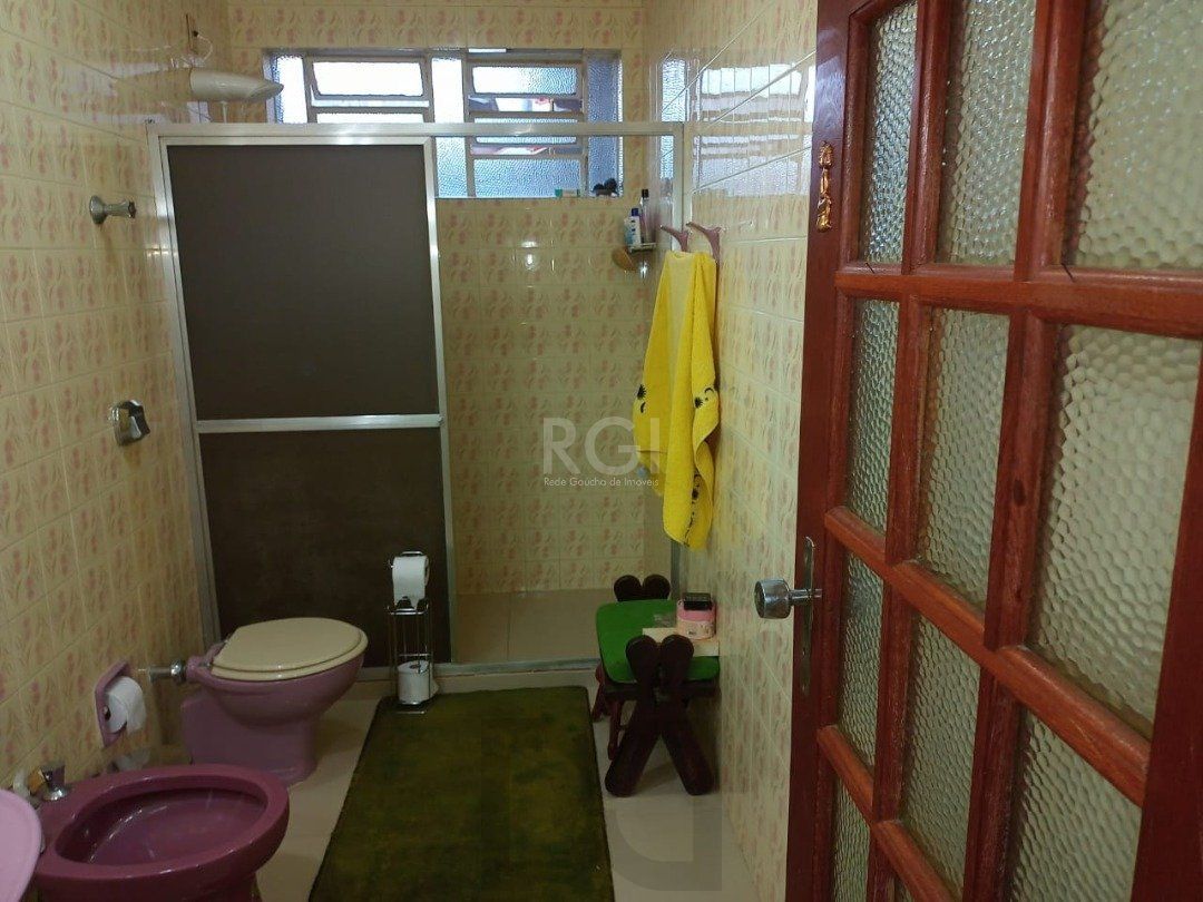 Casa para Venda - 220m², 3 dormitórios, sendo 1 suites, 1 vaga - Camaquã — foto 23