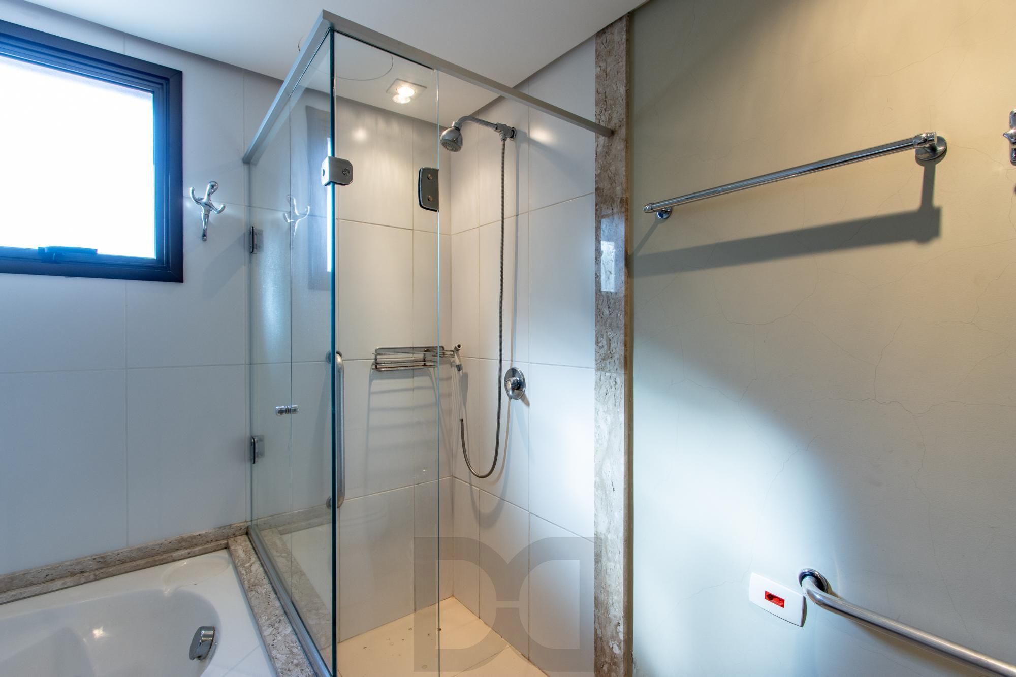 Apartamento amplo, com 2 suítes e 2 vagas cobertas- Bairro Bela Vista — foto 27