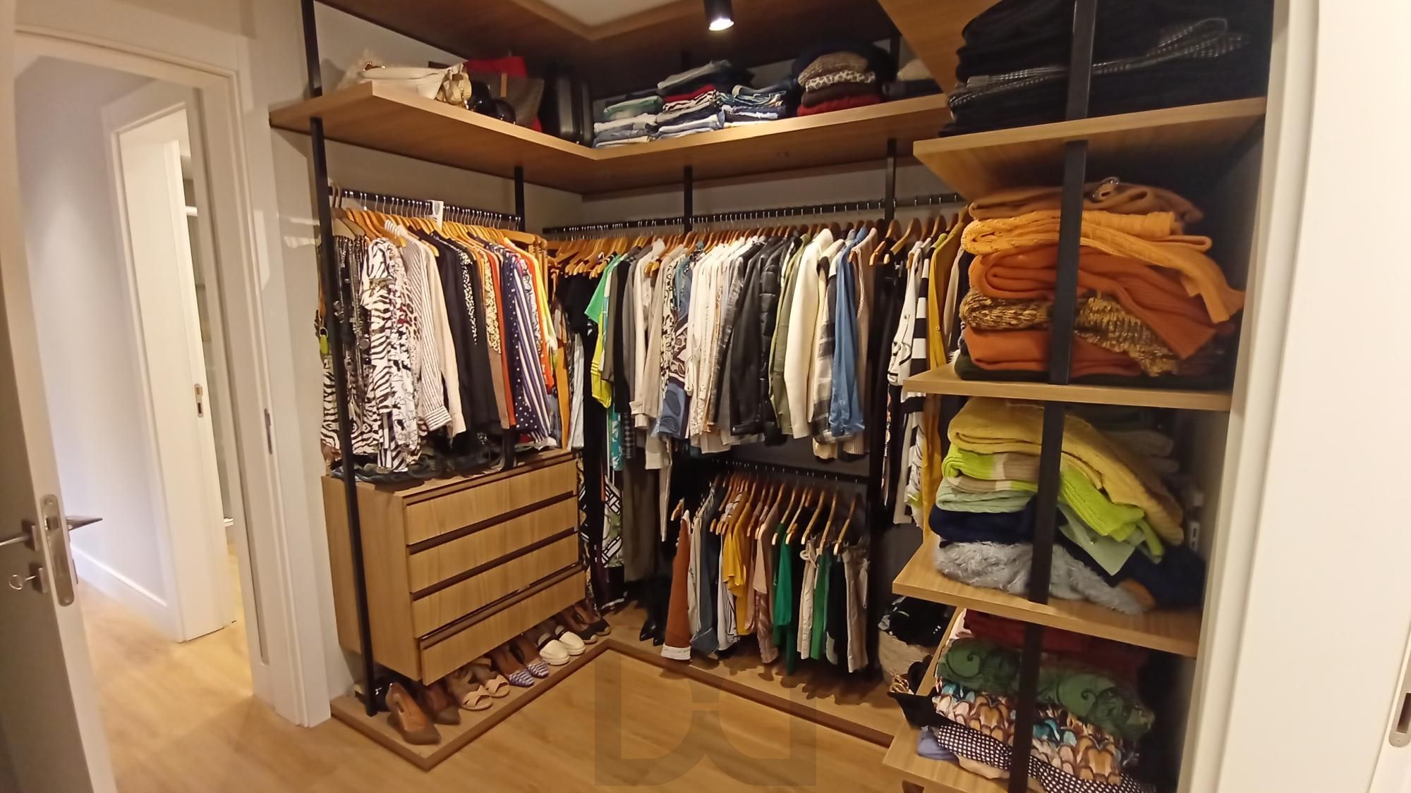 Apartamento com 3 dormitórios e 2 vagas, no bairro Ipanema — foto 13