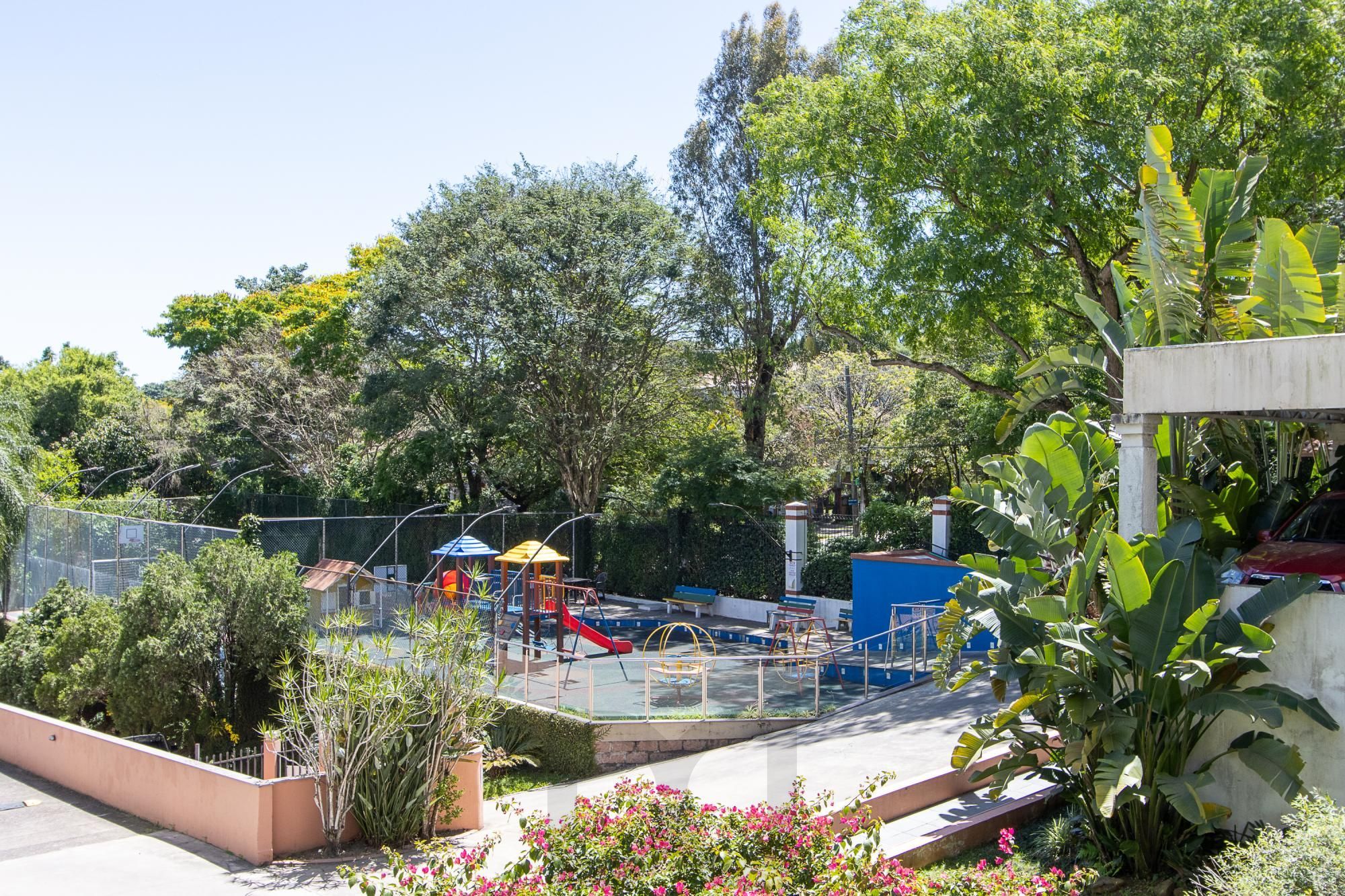 Apartamento de 3 dormitórios, 1 suíte e 3 vagas no bairro Ipanema. — foto 54