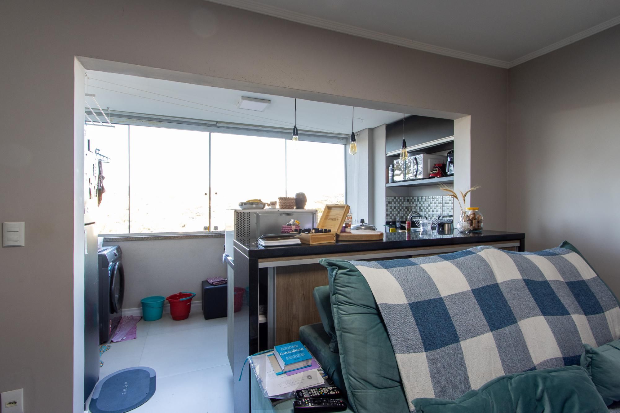 Apartamento 2 dorm, vaga de garagem escriturada e coberta - bairro Cristal — foto 5