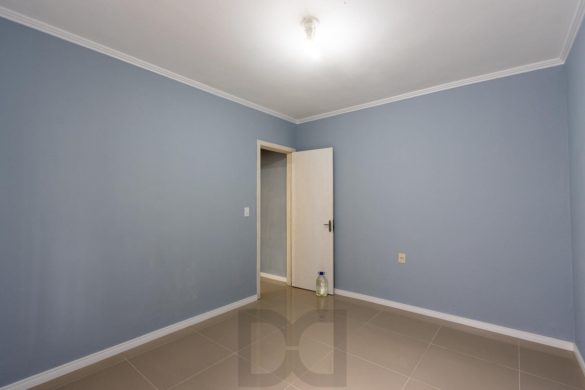 Terreno com 2 casas, 4 quartos, 1 suite - Bairro Cavalhada — foto 10
