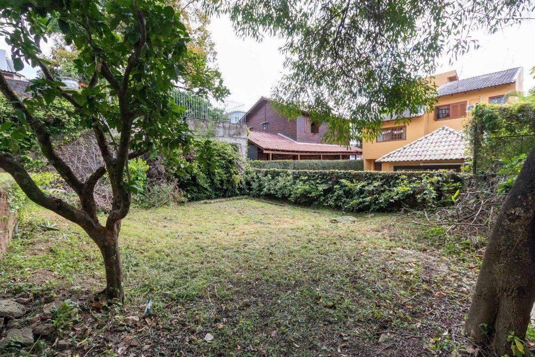 Casa para Venda - 454.7m², 5 dormitórios, sendo 1 suites, 8 vagas - Teresópolis — foto 56