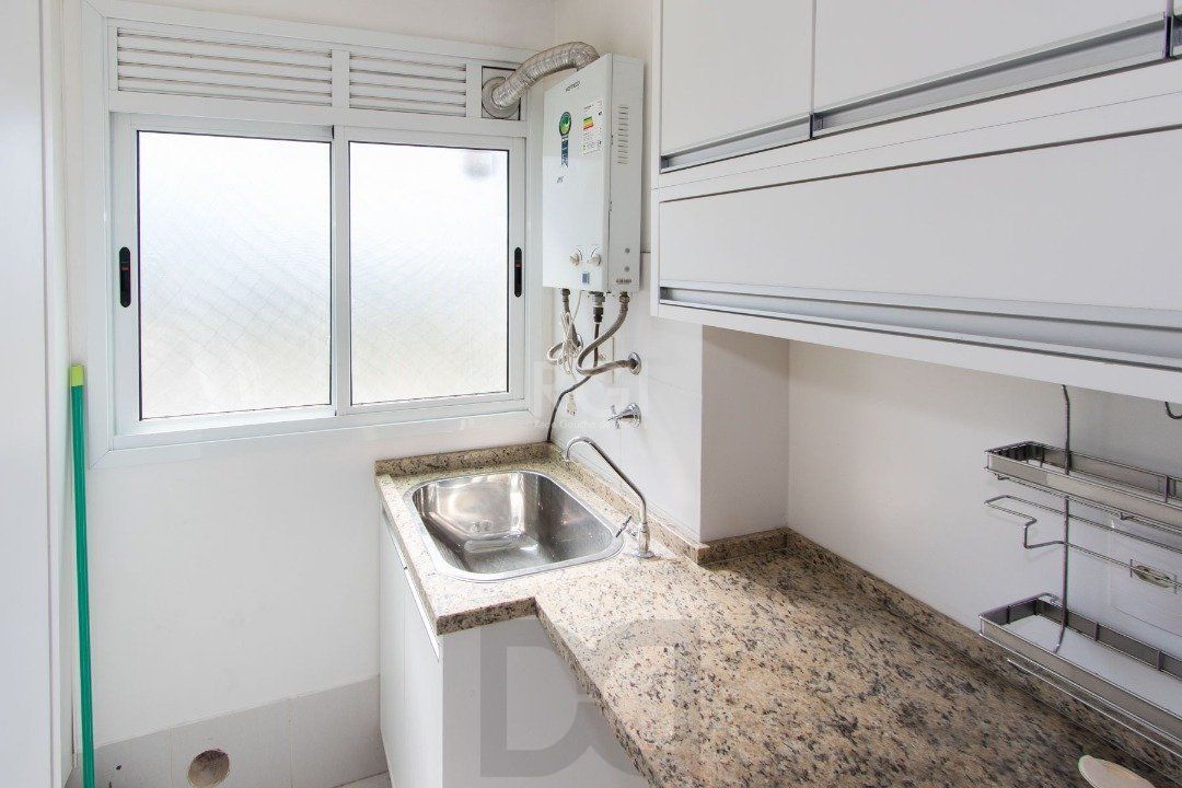 Apartamento | Bairro Cristal | 2 dormitórios | Suíte |  Semi mobiliado |  1 vaga escriturada — foto 10