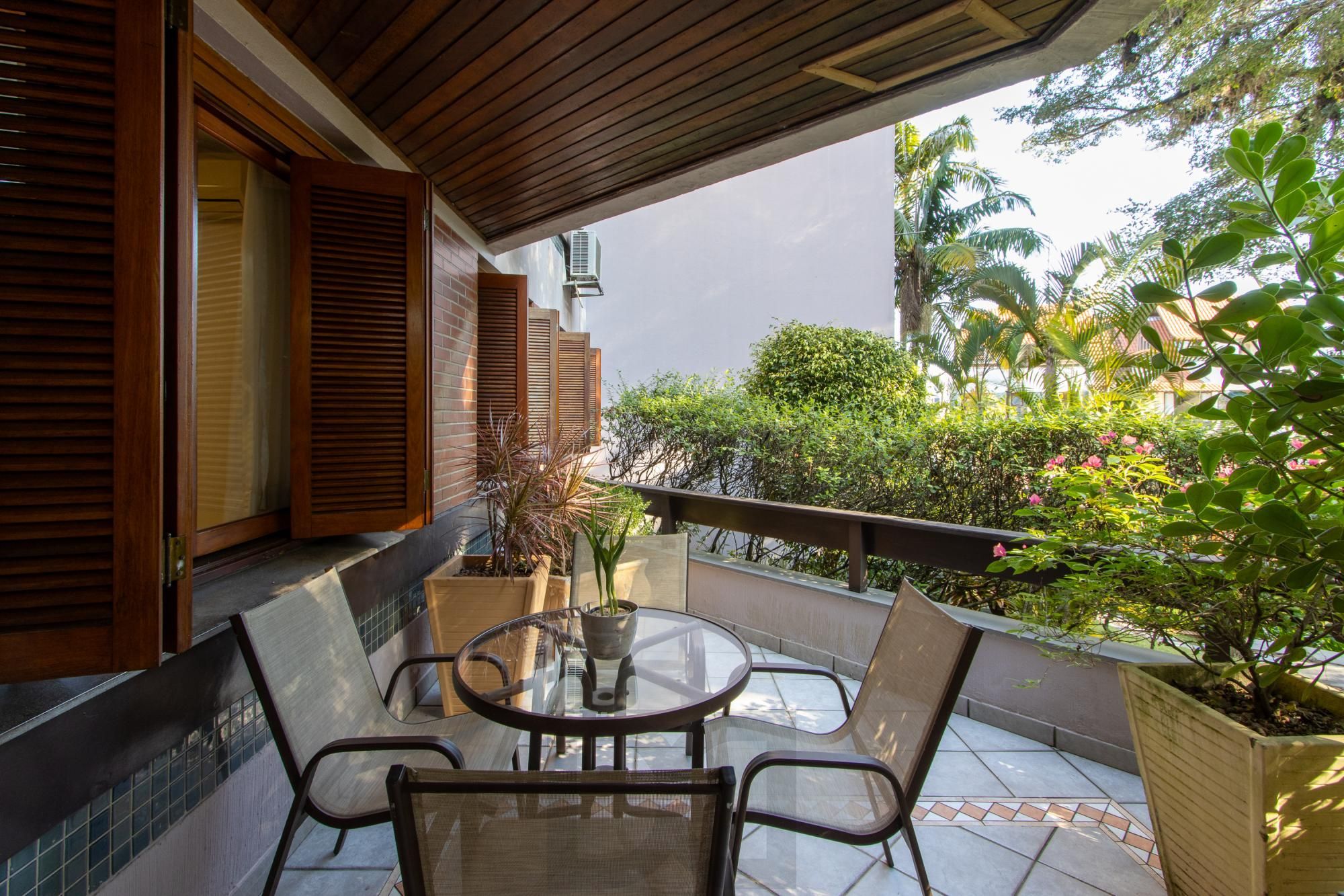 Apartamento de 4 dormitórios, 1 suíte e 2 vagas escrituradas - Bairro Ipanema. — foto 9