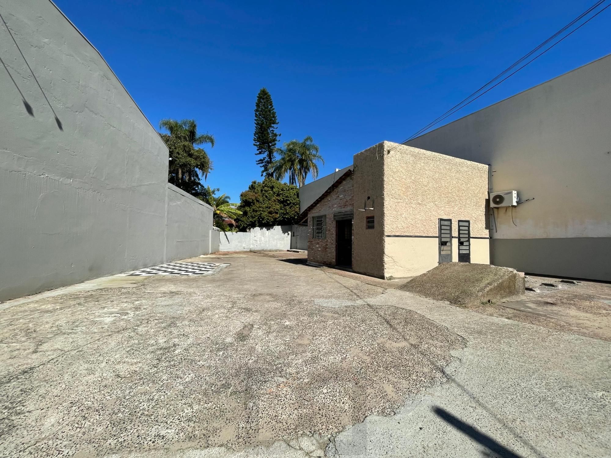 Dois terrenos lado a lado em localização estratégica de Ipanema – Porto Alegre Área total: 552 m² — foto 2