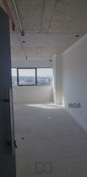 Loft  no bairro Teresópolis, com aproximadamente 29,80m² de área privativa — foto 2