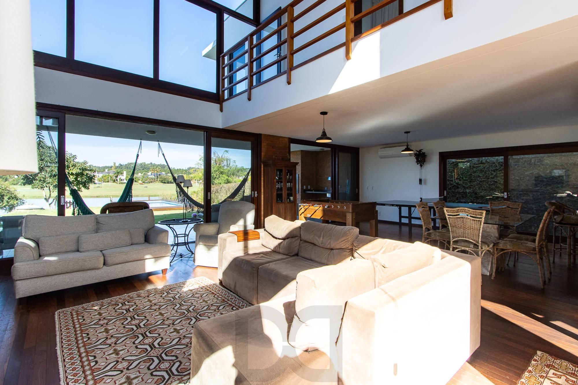 Casa no Condominio Terra Ville. 3 suites, com fundo para o lago. — foto 9