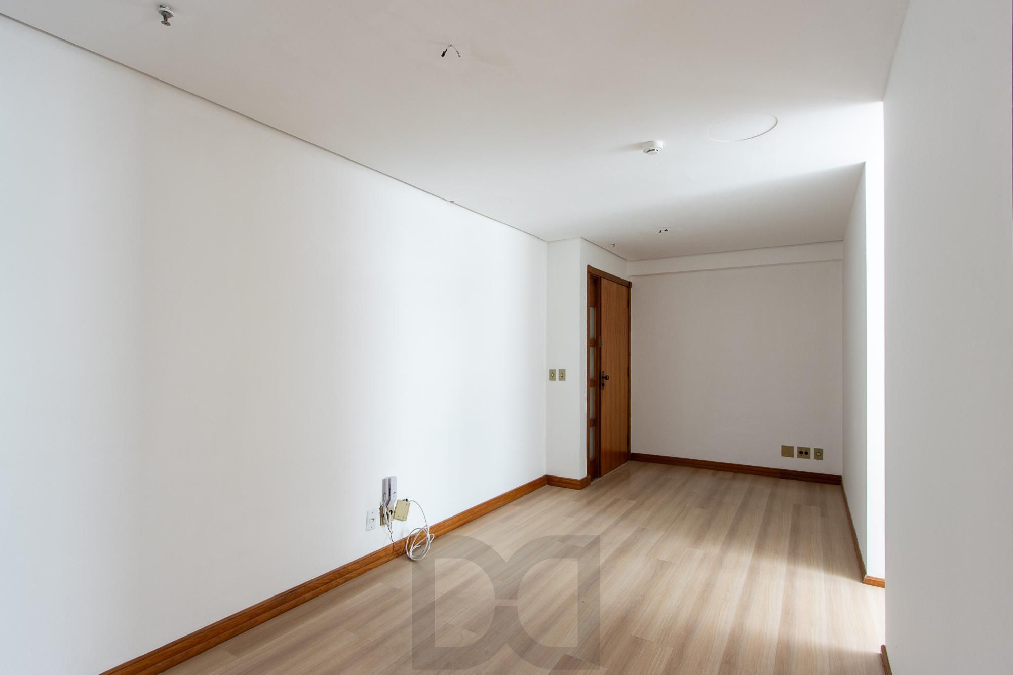 Sala comercial para venda em Boa Vista com 3 salas, 1 vaga e ótima localização — foto 2