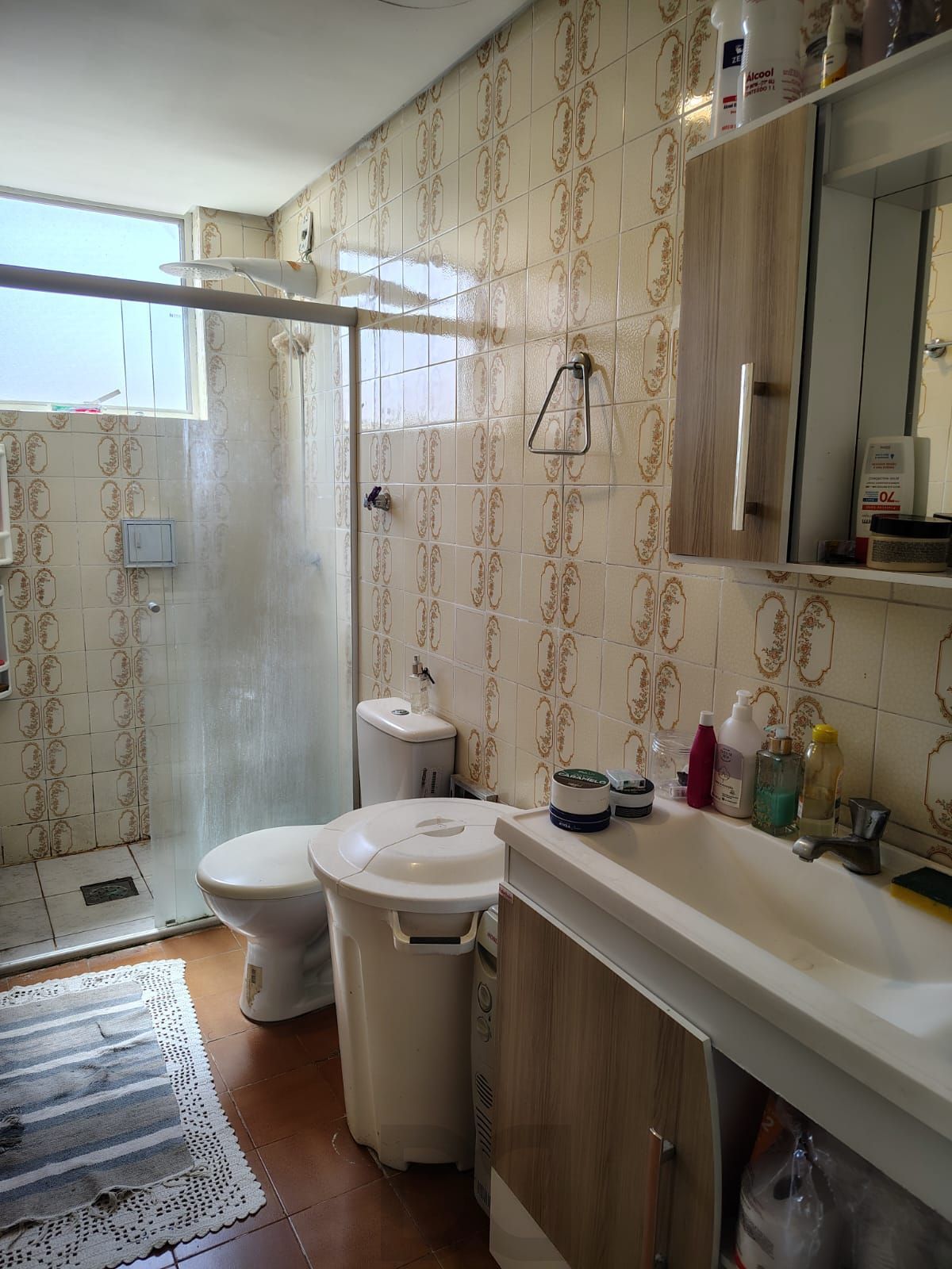 Apartamento de 2 dormitórios, 2 banheiros e 1 vaga no bairro Cristal. — foto 17