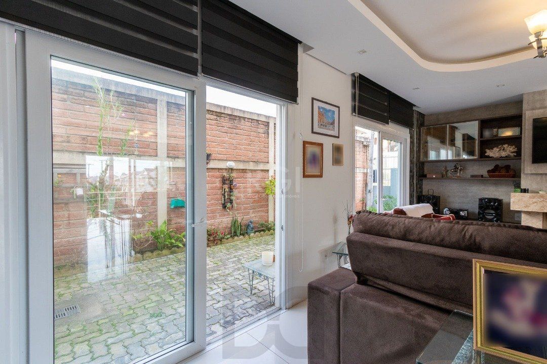 Casa para Venda - 377m², 4 dormitórios, sendo 3 suites, 3 vagas - Guarujá — foto 15