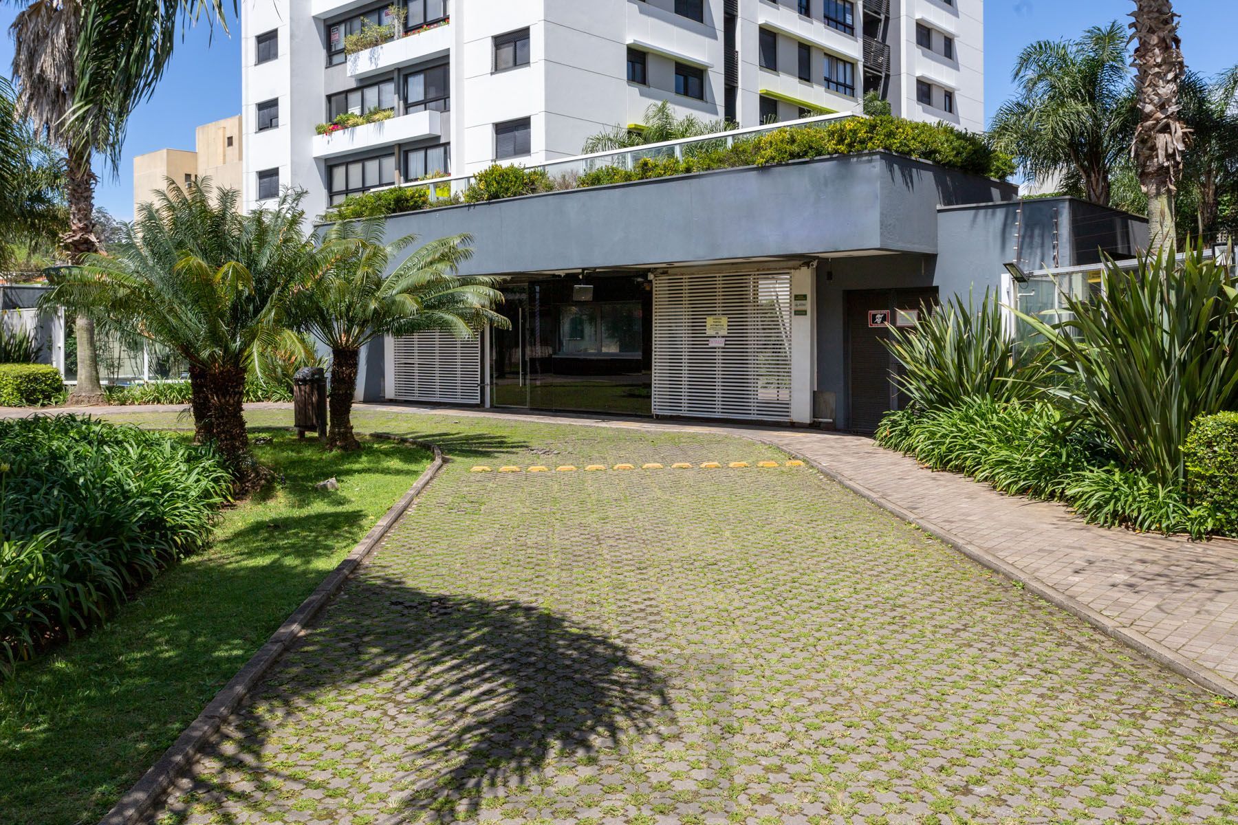 Apartamento com 2 quartos e 65m² à venda em Tristeza, Porto Alegre. — foto 28
