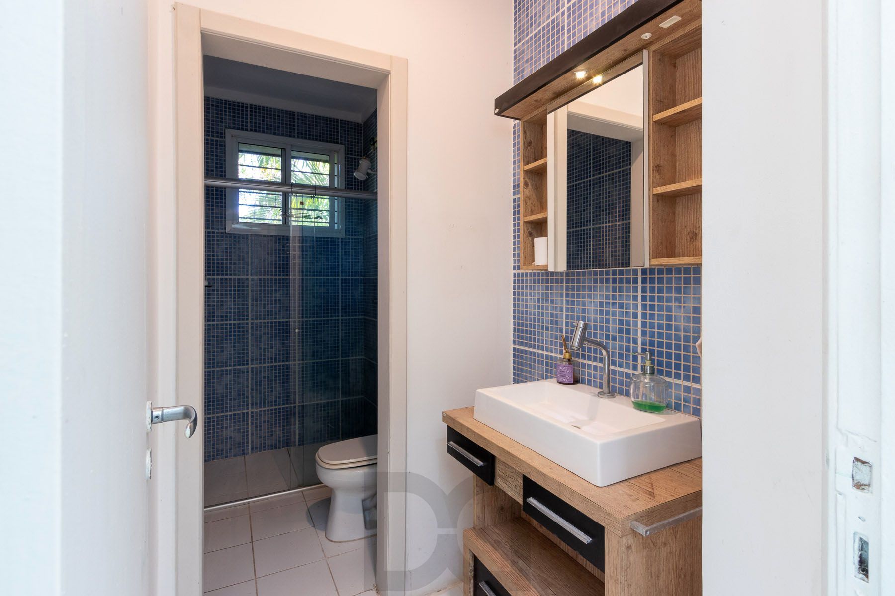 Casa para Venda - 470m², 3 dormitórios, sendo 1 suites, 6 vagas - Nonoai — foto 46