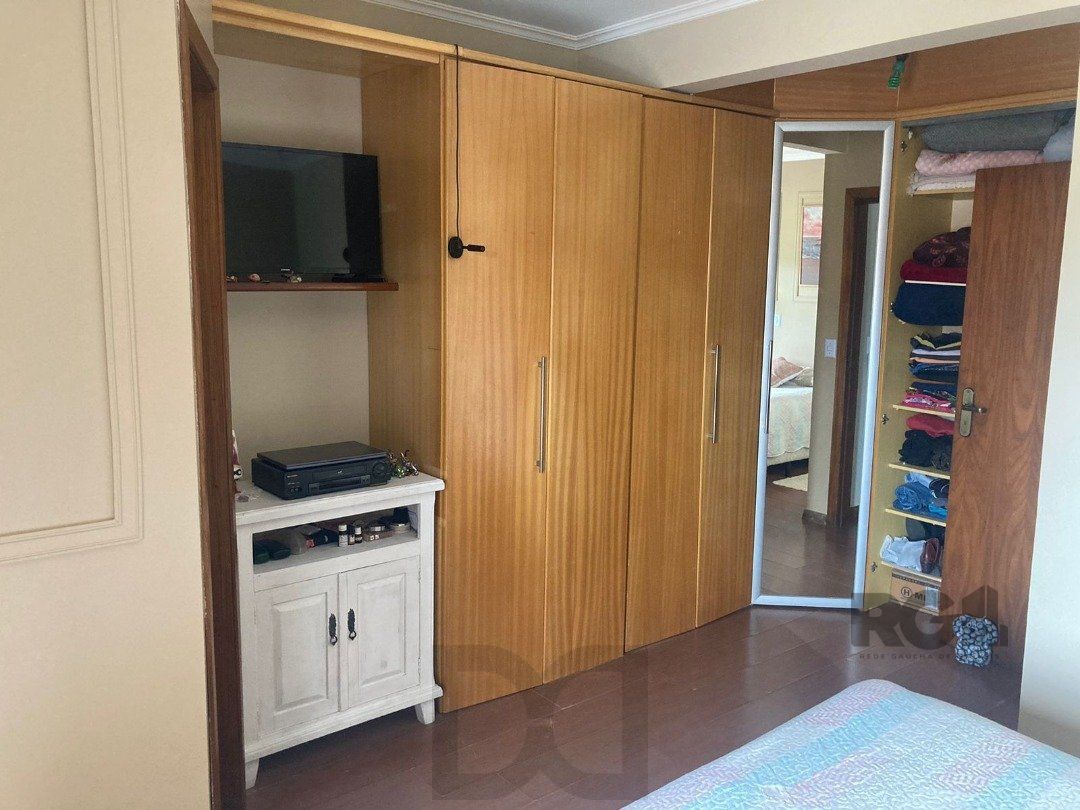 CASA | 2 DORMITÓRIOS | 1 SUÍTE | 2 VAGAS | PISCINA | SACADA | BAIRRO HÍPICA | ZONA SUL — foto 12