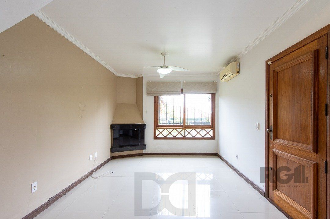 Casa de alvenaria, 3 dormitórios, 1 suíte e pátio com piscina, bairro Espírito Santo. — foto 8