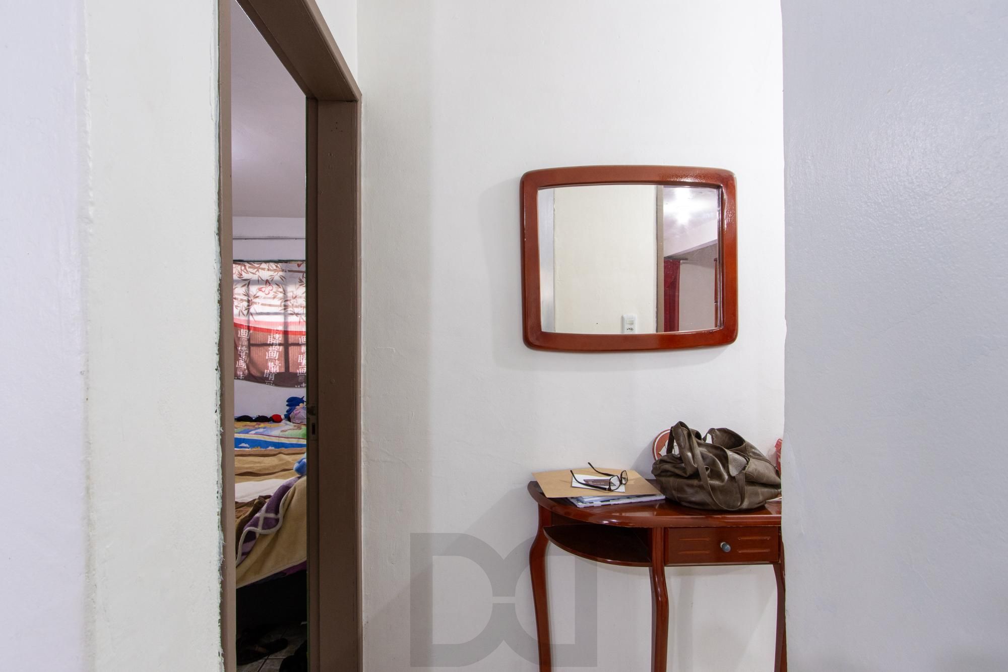 Casa ampla de 2 pavimentos com 4 dormitórios, 1 suite e 4 vagas no bairro Santa Tereza! — foto 8