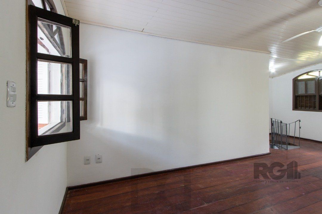 Casa para Venda - 200m², 3 dormitórios, 2 vagas - Cavalhada — foto 6