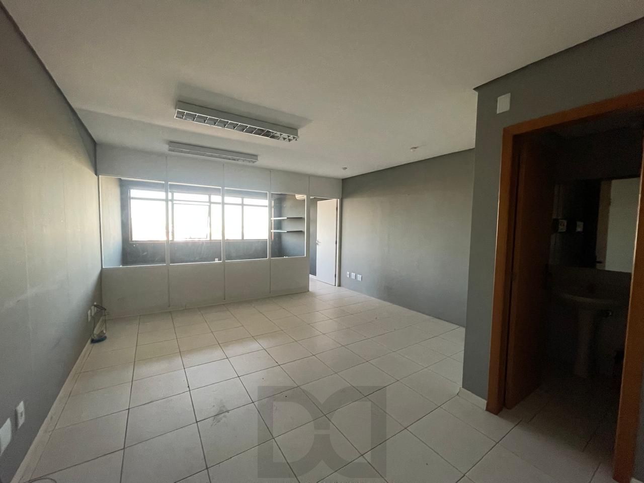 ala comercial desocupada à venda no coração do bairro Boa Vista, em Porto Alegre, Rio Grande do Sul! — foto 3