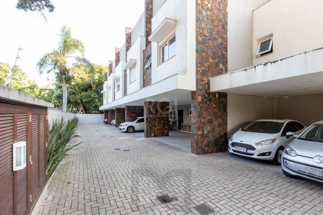 Casa Condominio para Venda - 202m², 3 dormitórios, sendo 1 suites, 2 vagas - Tristeza — foto 2