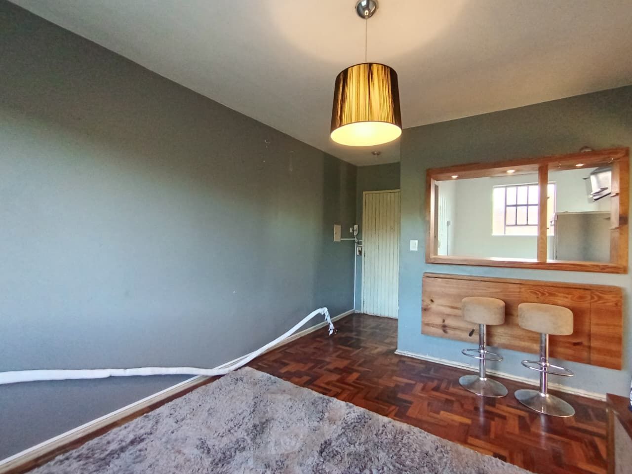 Apartamento de dois dormitórios á venda no bairro Cristal em Porto Alegre. — foto 3