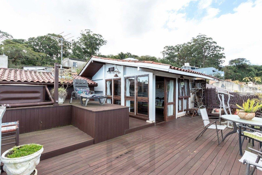 Casa para Venda com 3 dormitórios, sendo 1 suites e 4 vagas no bairro Ipanema — foto 42