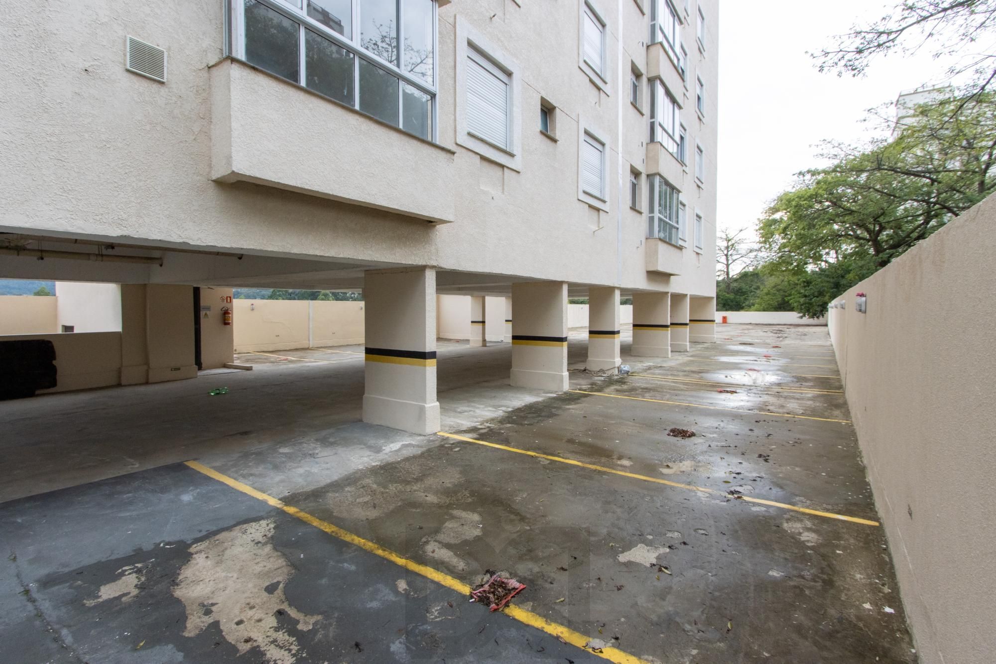 Apto com 3 dormitórios suíte e box coberto ( nunca habitado e reformado ) — foto 42