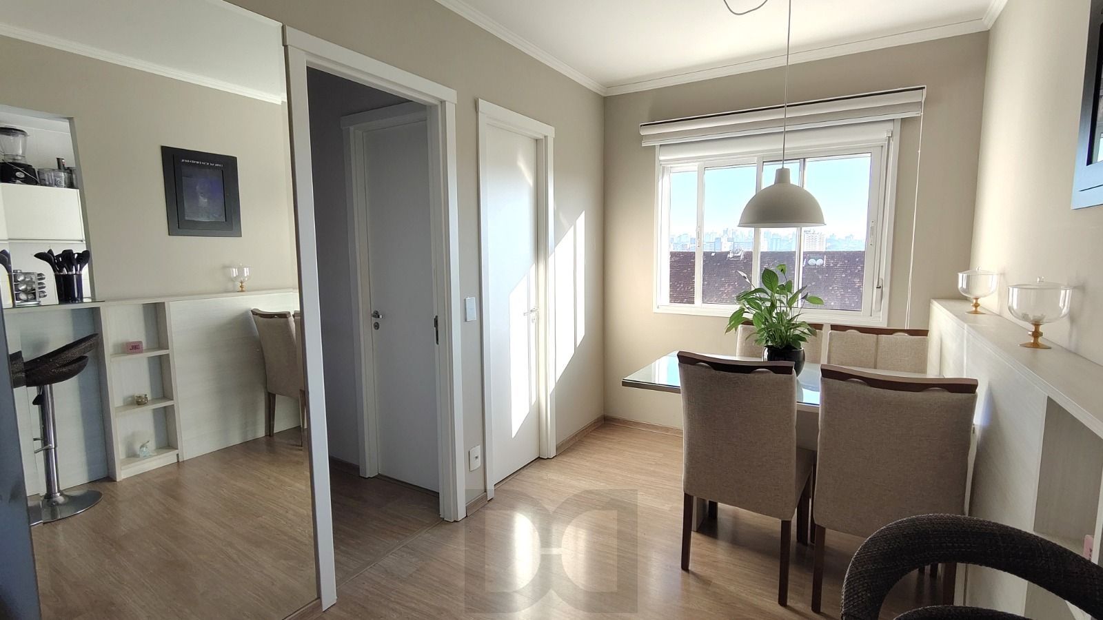 Apartamento de 2 dormitórios, 1 vaga, no bairro São José. — foto 7