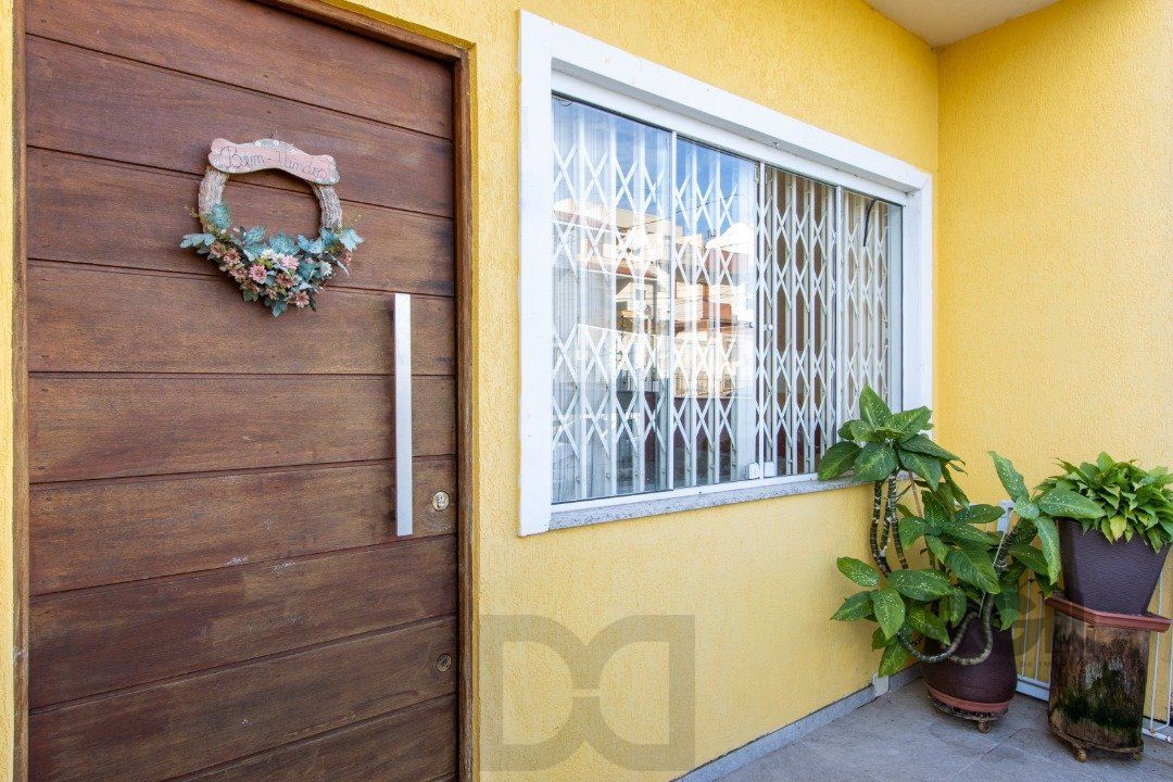 Casa para Venda - 204m², 3 quartos, 2 suites, 1 vaga - Caminhos do Sol - Guarujá — foto 2