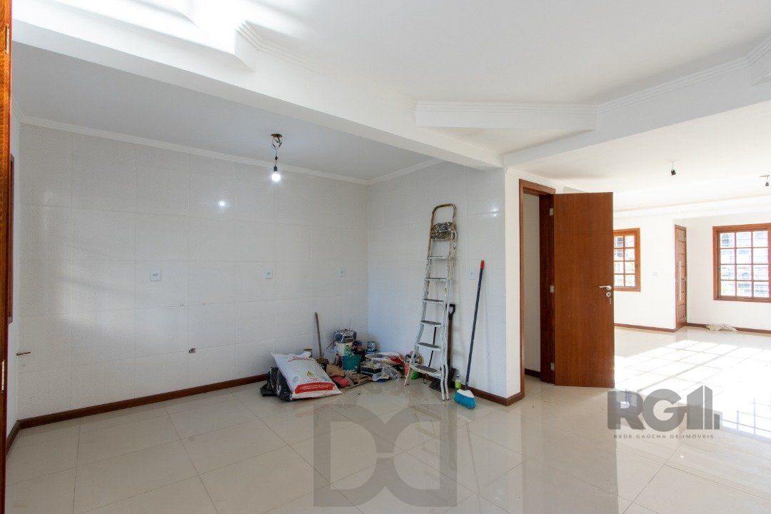 Casa para Venda - 120m², 3 dormitórios, sendo 1 suites, 1 vaga - Guarujá — foto 12
