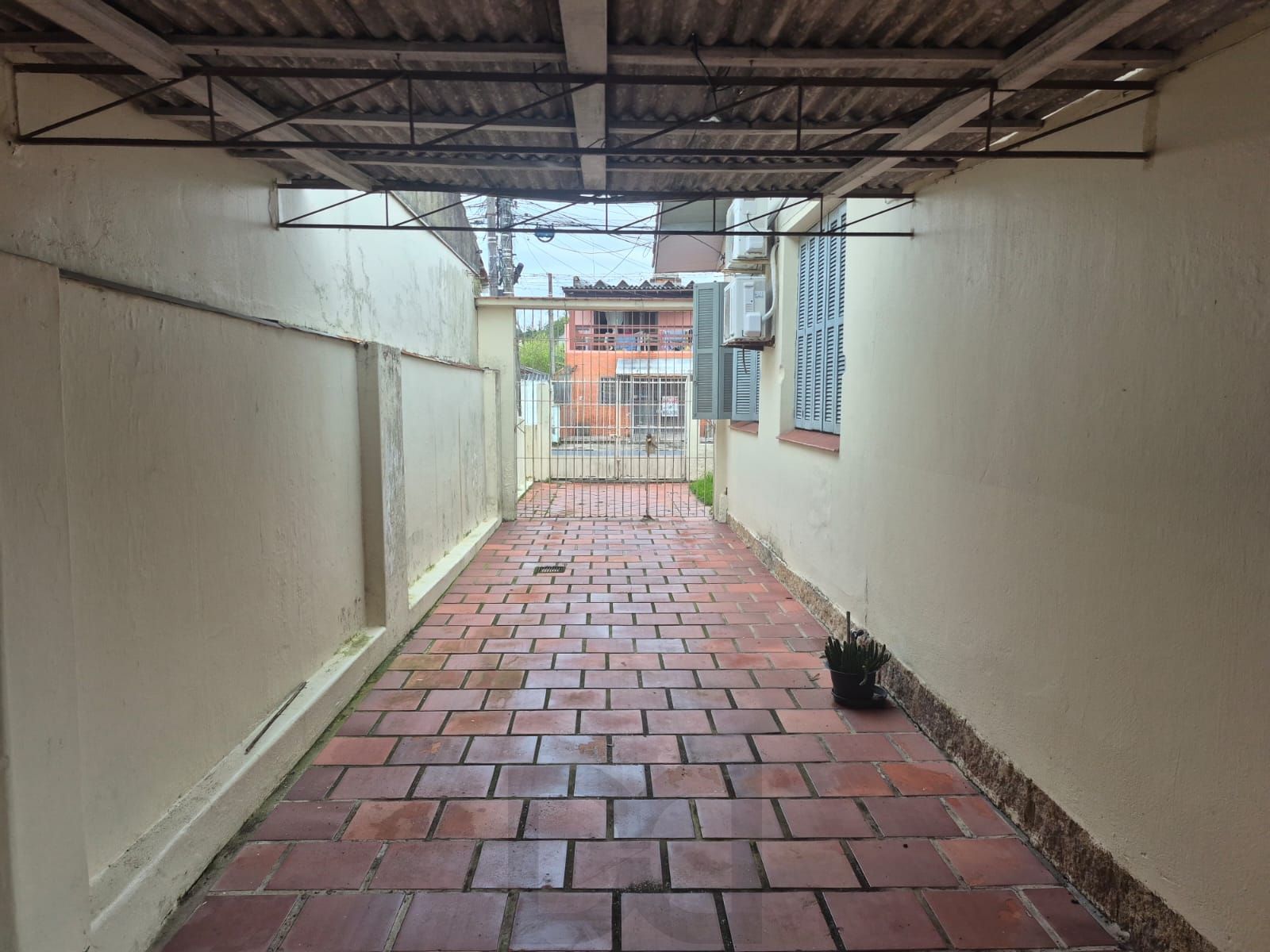 Casa 2 quartos, com anexo - Bairro Tristeza — foto 16