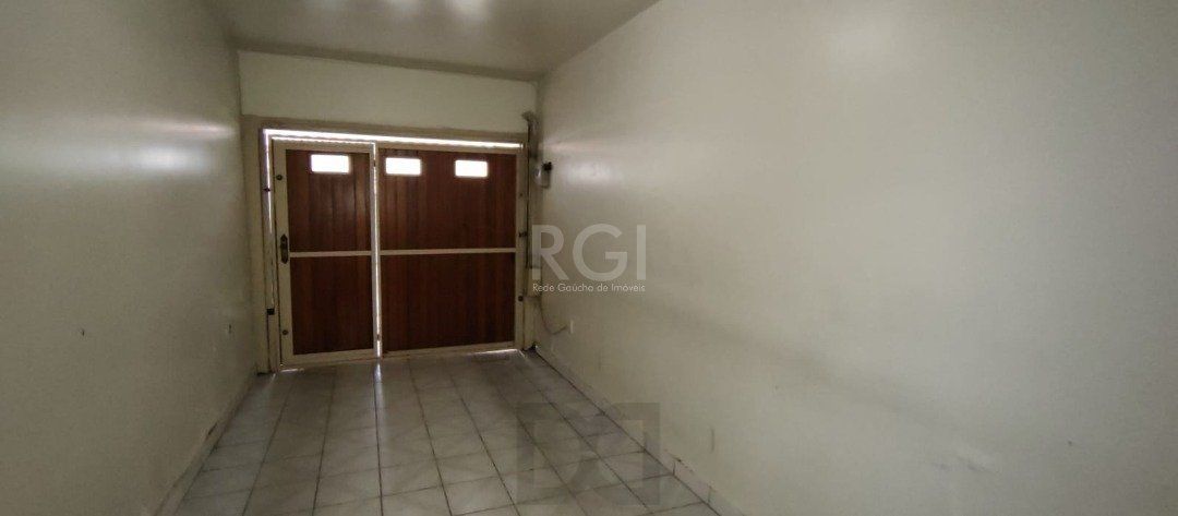 Casa para Venda - 180m², 4 dormitórios, sendo 1 suites, 3 vagas - Campo Novo — foto 23
