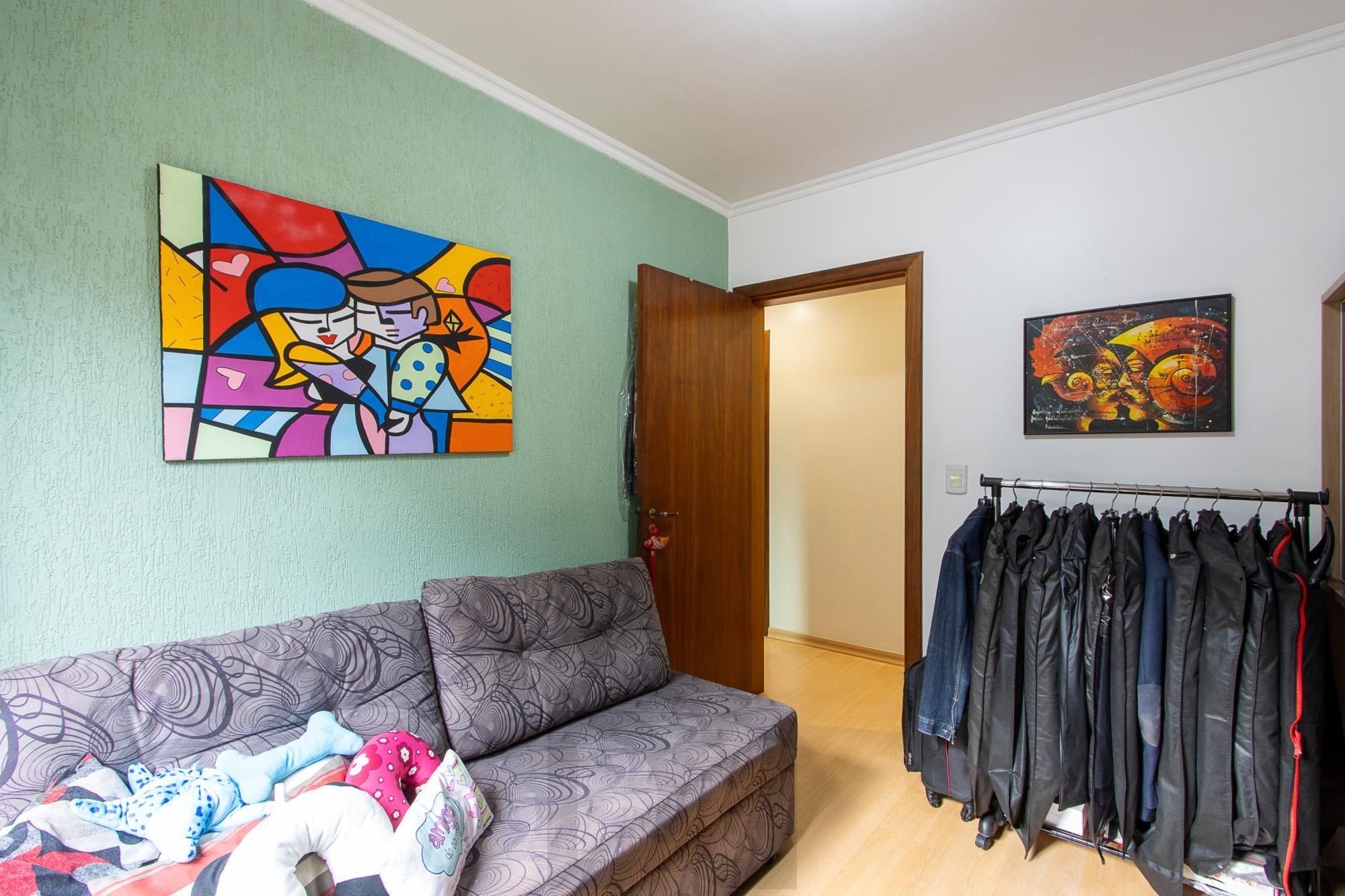 Apartamento de 3 dormitórios, 1 suíte e 3 vagas no bairro Ipanema. — foto 28